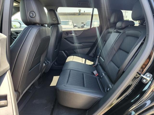 new 2026 Chevrolet Equinox car, priced at $30,061