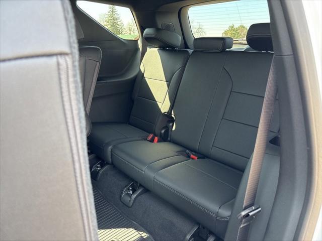 new 2025 Chevrolet Traverse car, priced at $42,571