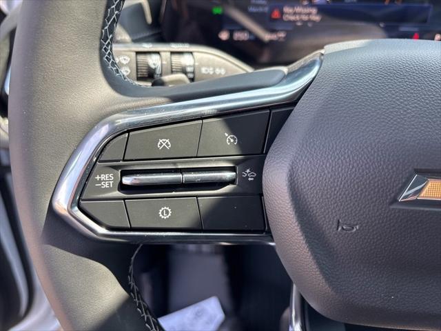new 2025 Chevrolet Traverse car, priced at $42,571