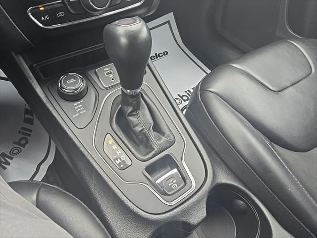 used 2019 Jeep Cherokee car, priced at $15,495
