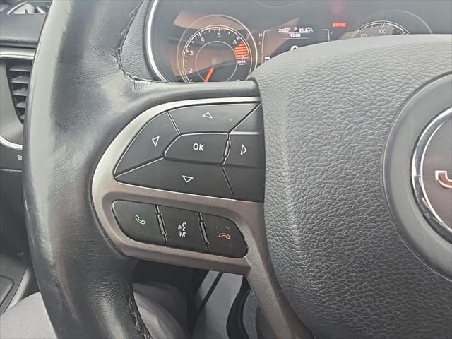 used 2019 Jeep Cherokee car, priced at $15,495