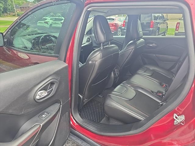 used 2019 Jeep Cherokee car, priced at $12,795