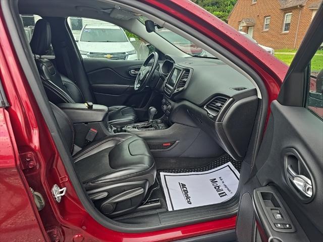 used 2019 Jeep Cherokee car, priced at $12,795