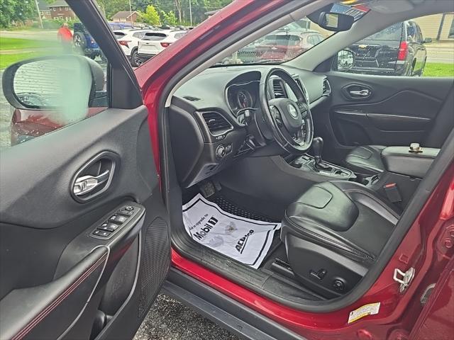 used 2019 Jeep Cherokee car, priced at $12,795