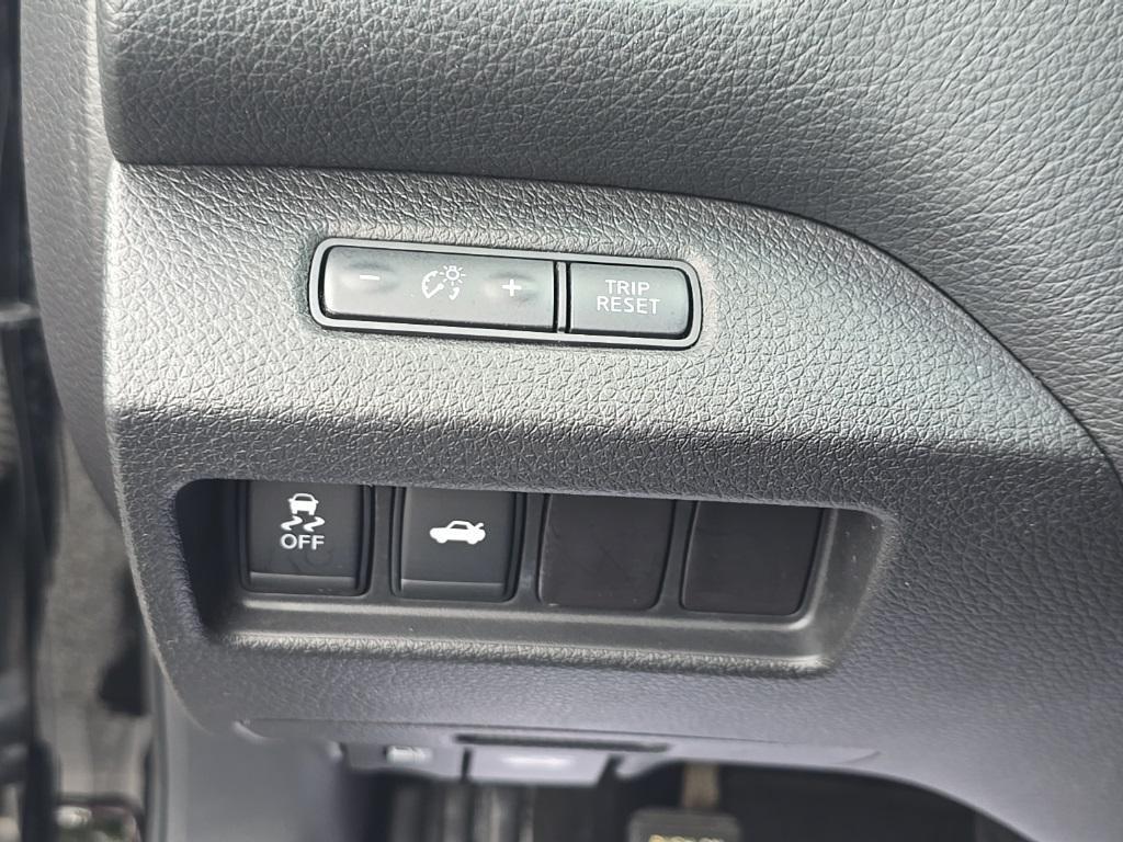 used 2015 Nissan Altima car, priced at $6,000