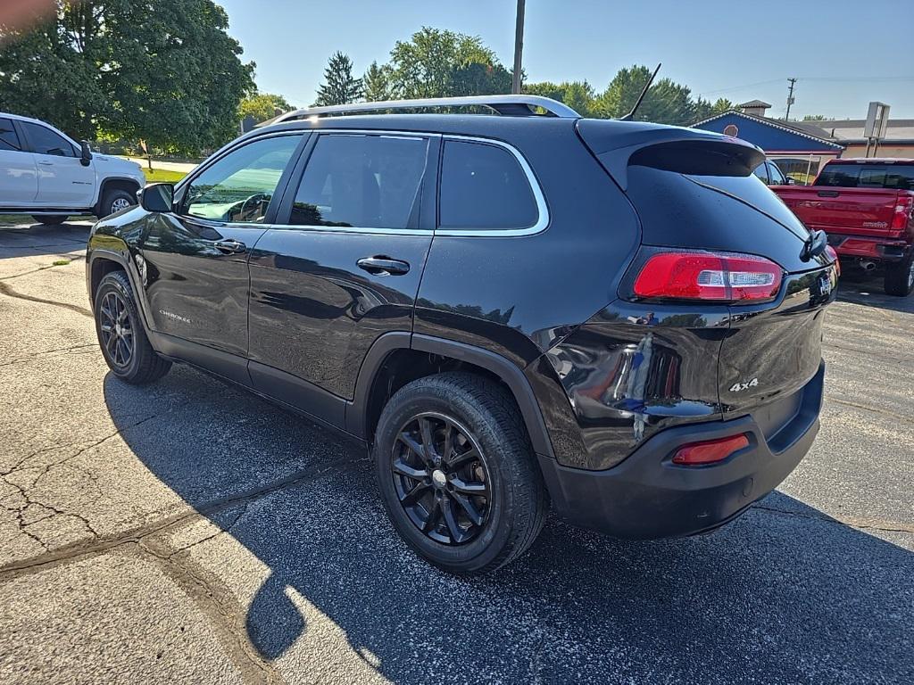 used 2015 Jeep Cherokee car, priced at $9,995
