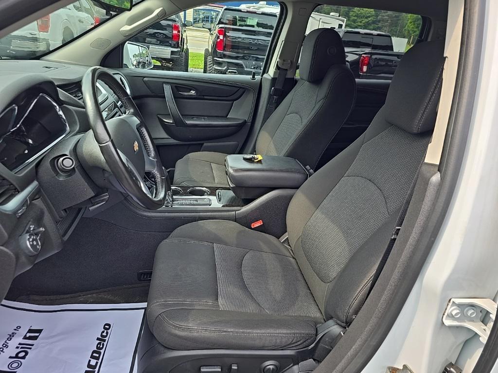 used 2016 Chevrolet Traverse car, priced at $6,600