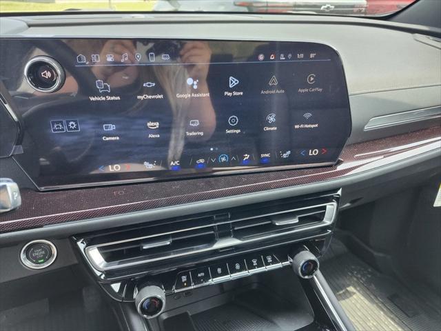 new 2025 Chevrolet Traverse car, priced at $48,193