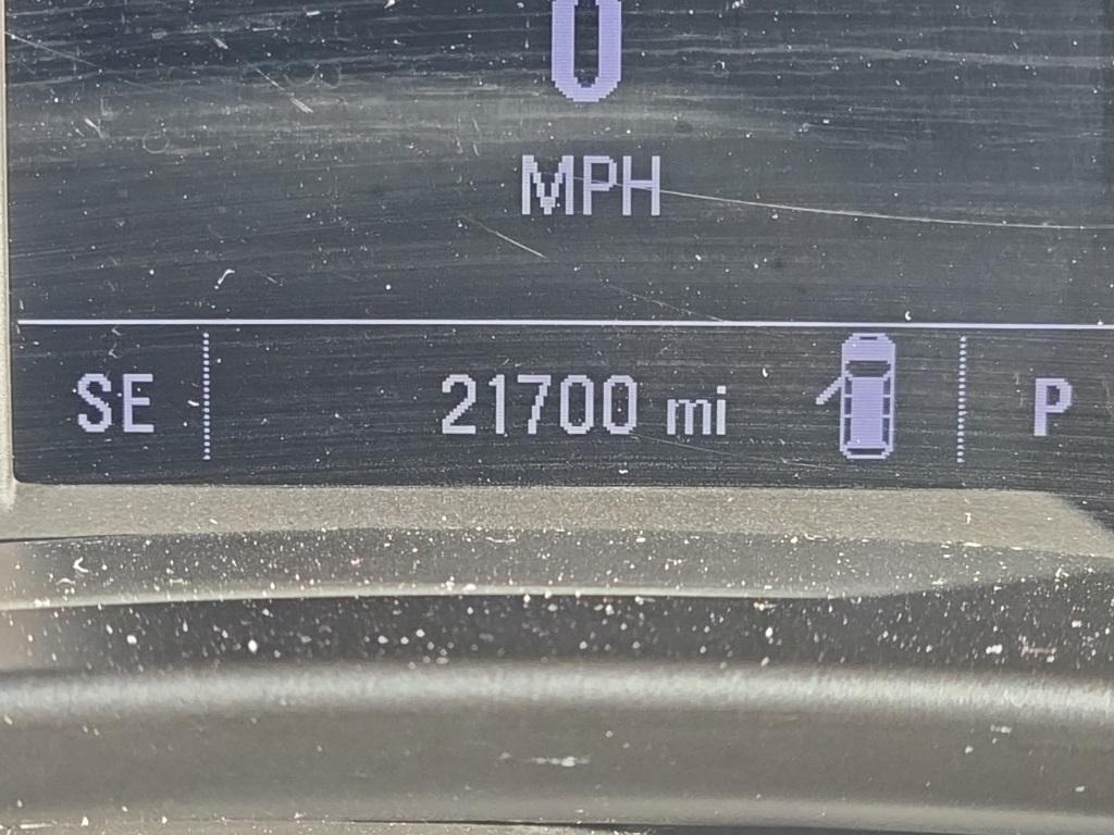 used 2024 Chevrolet Equinox car, priced at $22,250