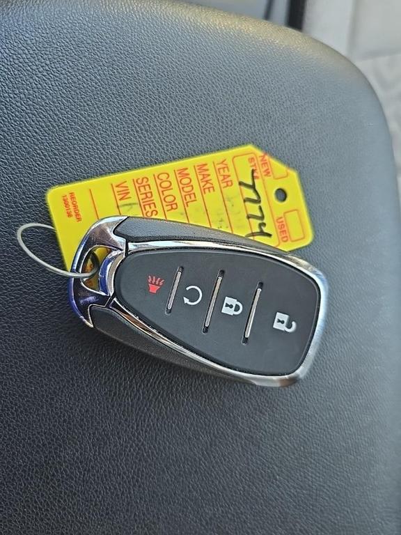 used 2024 Chevrolet Equinox car, priced at $22,250