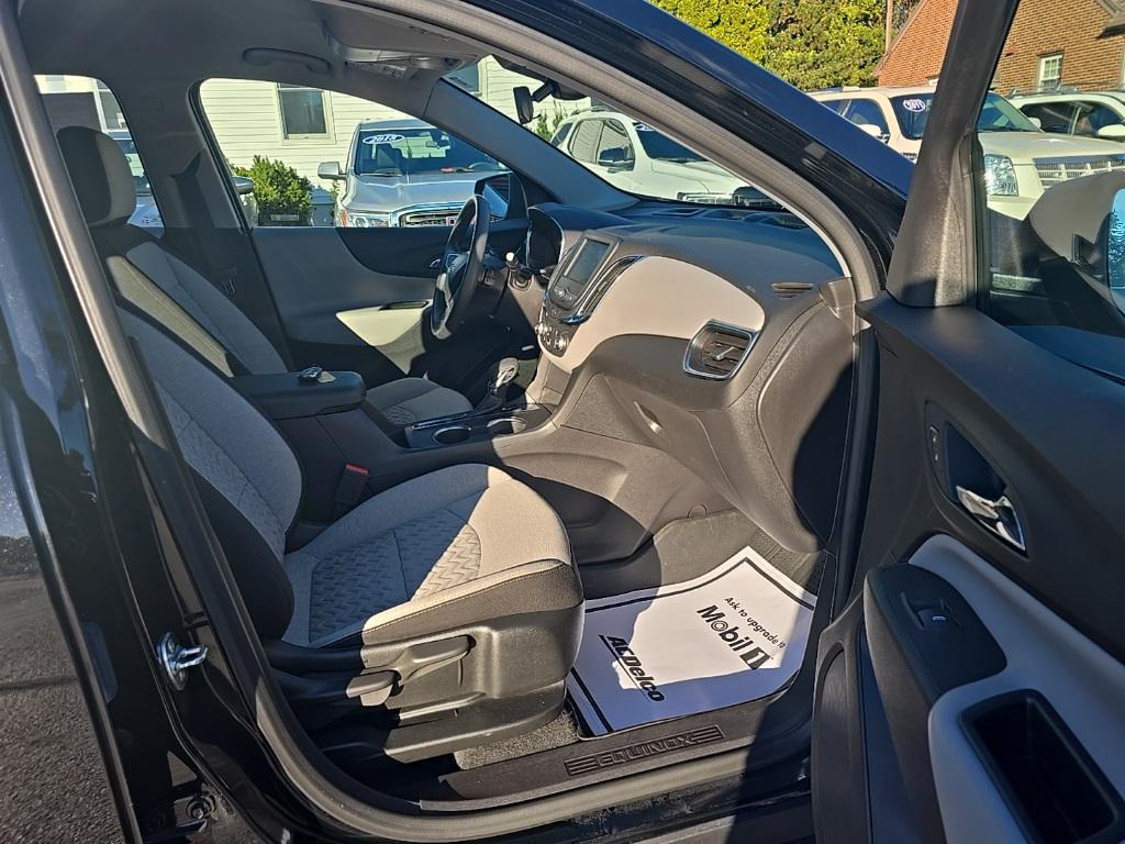 used 2024 Chevrolet Equinox car, priced at $22,250