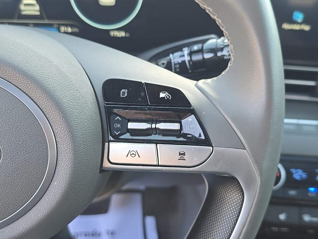 used 2025 Hyundai Elantra car, priced at $22,250