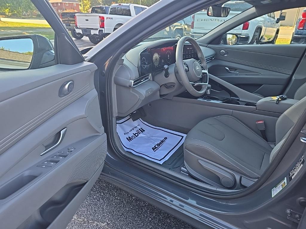 used 2025 Hyundai Elantra car, priced at $22,250