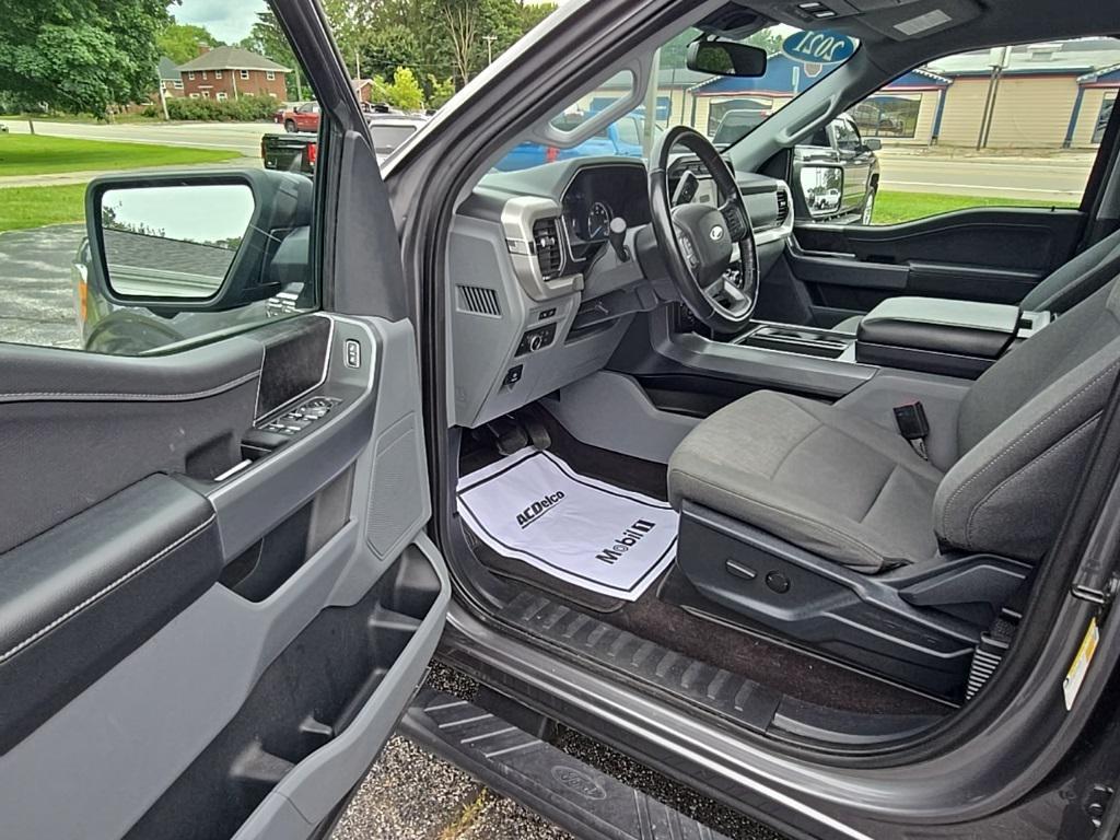 used 2021 Ford F-150 car, priced at $24,495
