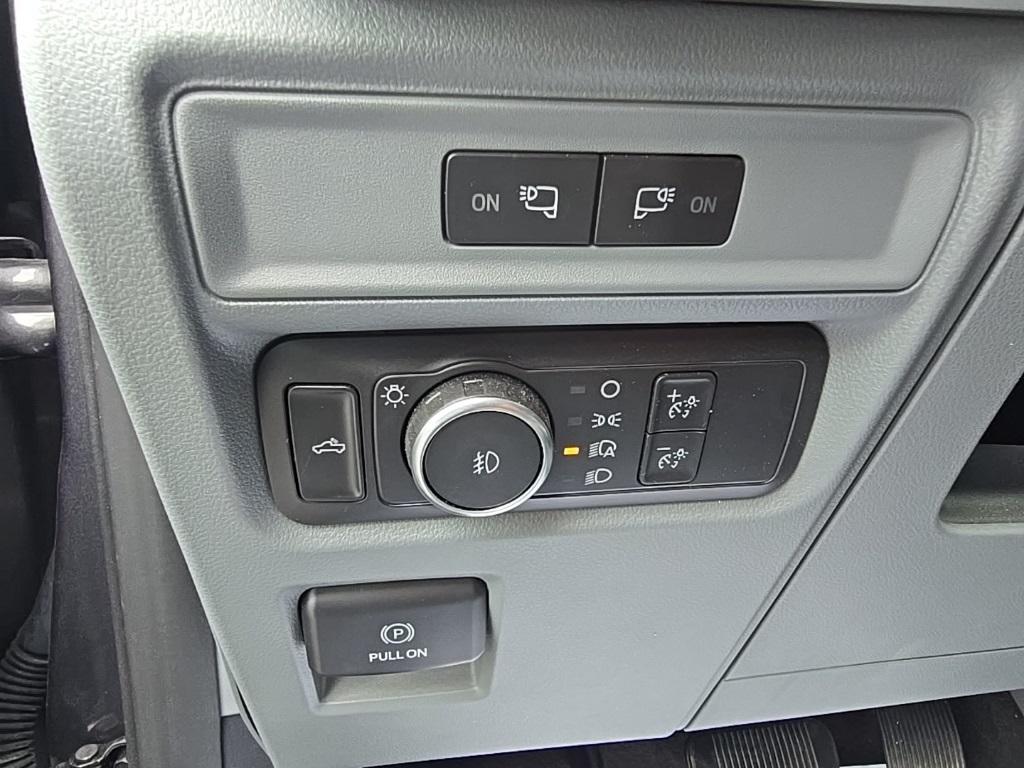 used 2021 Ford F-150 car, priced at $24,495
