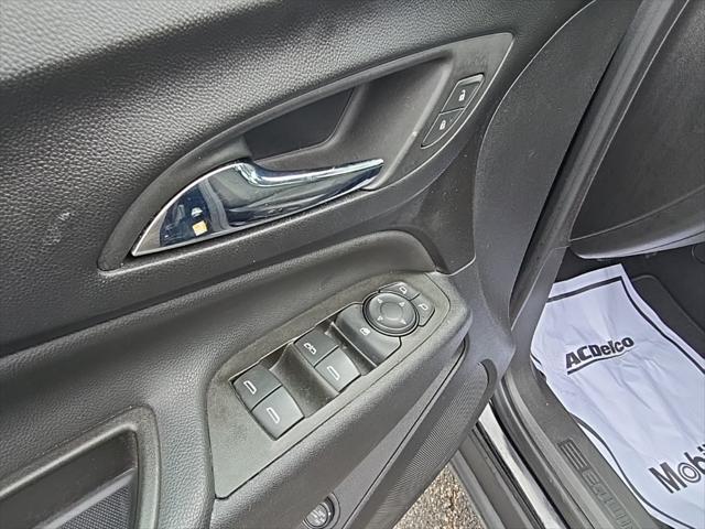 used 2023 Chevrolet Equinox car, priced at $21,495