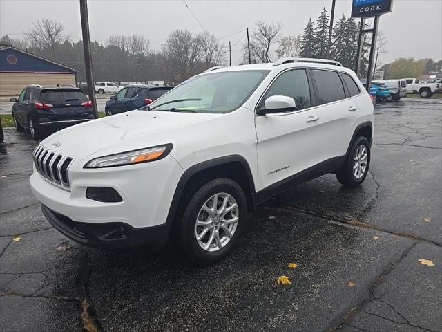 used 2015 Jeep Cherokee car, priced at $9,995