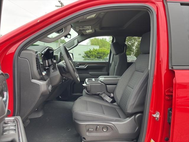 new 2025 Chevrolet Silverado 1500 car, priced at $47,012