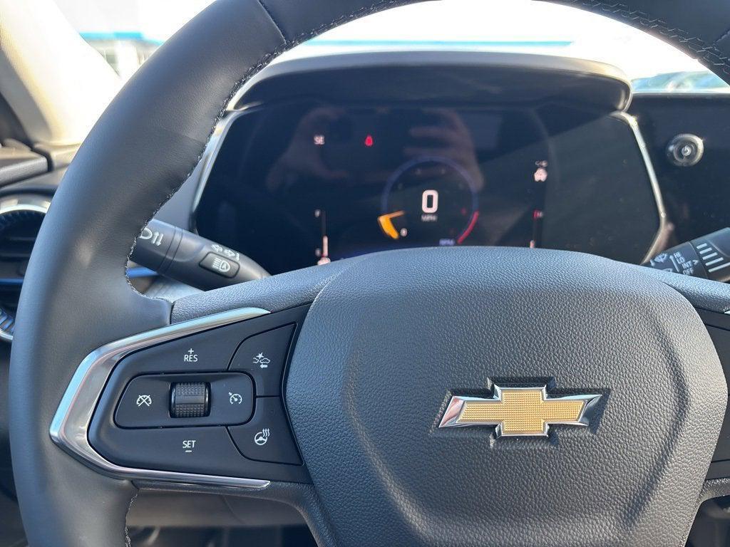 new 2025 Chevrolet Trax car, priced at $24,149