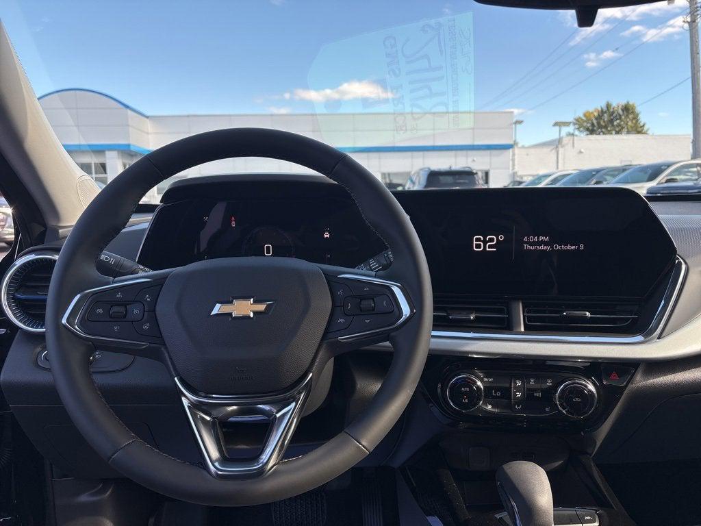 new 2025 Chevrolet Trax car, priced at $24,149