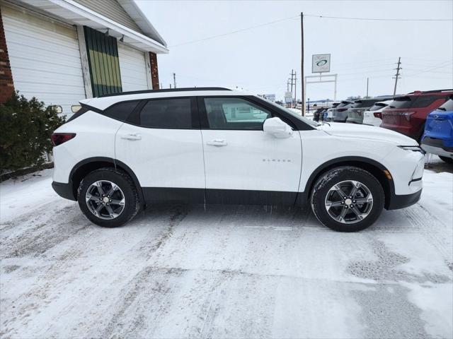 new 2025 Chevrolet Blazer car, priced at $35,226