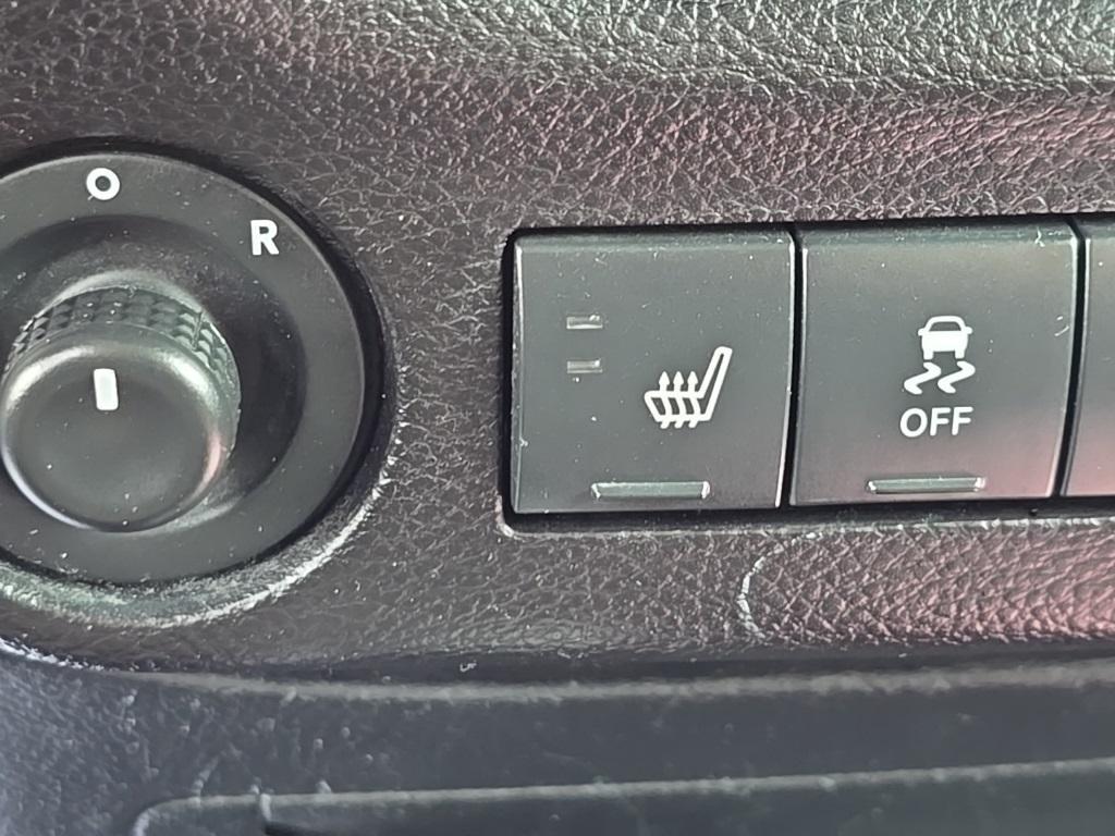 used 2014 Jeep Wrangler Unlimited car, priced at $15,995