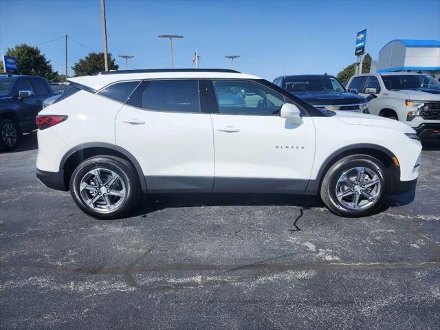 new 2025 Chevrolet Blazer car, priced at $38,590