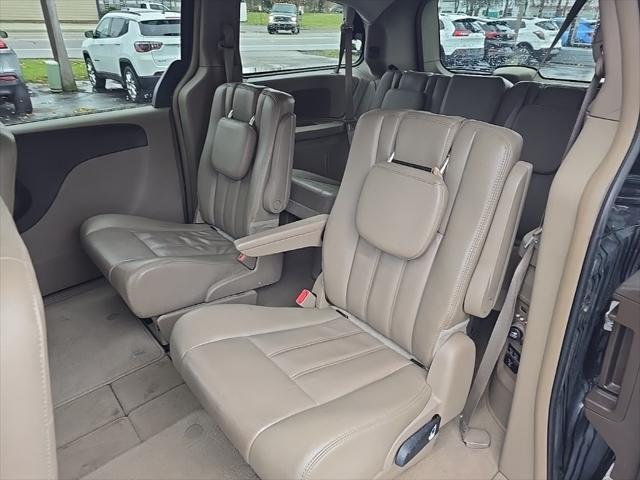 used 2014 Chrysler Town & Country car, priced at $8,995