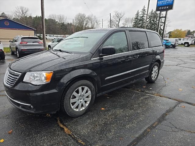 used 2014 Chrysler Town & Country car, priced at $8,995