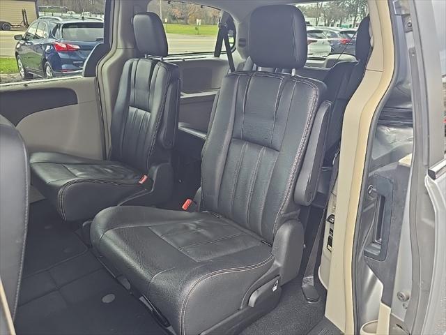 used 2015 Chrysler Town & Country car, priced at $6,495