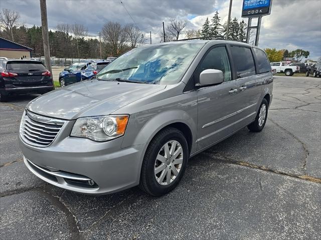 used 2015 Chrysler Town & Country car, priced at $6,495