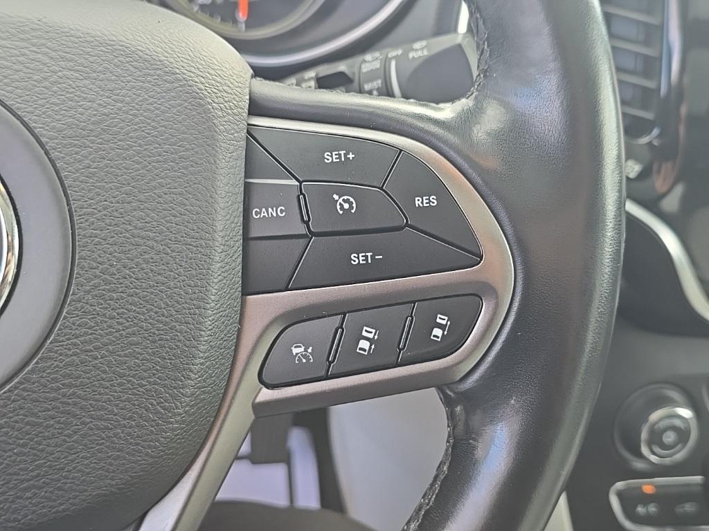 used 2021 Jeep Cherokee car, priced at $18,750