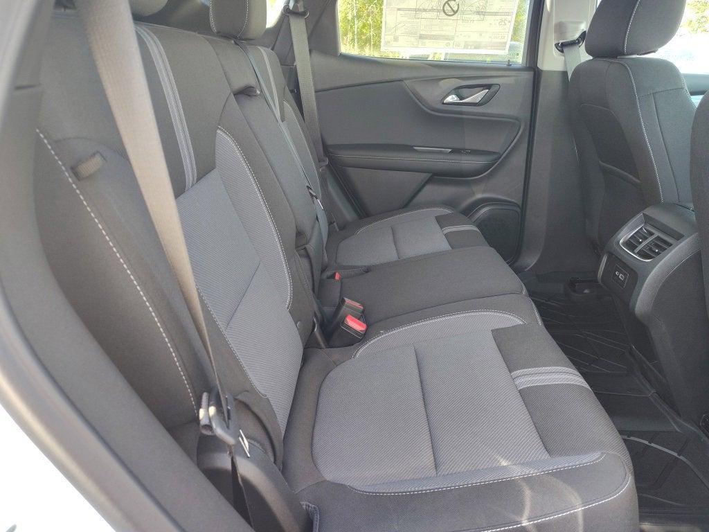 new 2025 Chevrolet Blazer car, priced at $35,527