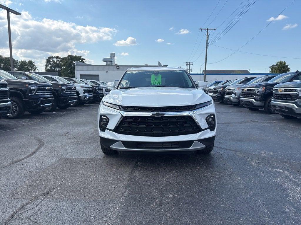 new 2025 Chevrolet Blazer car, priced at $35,527