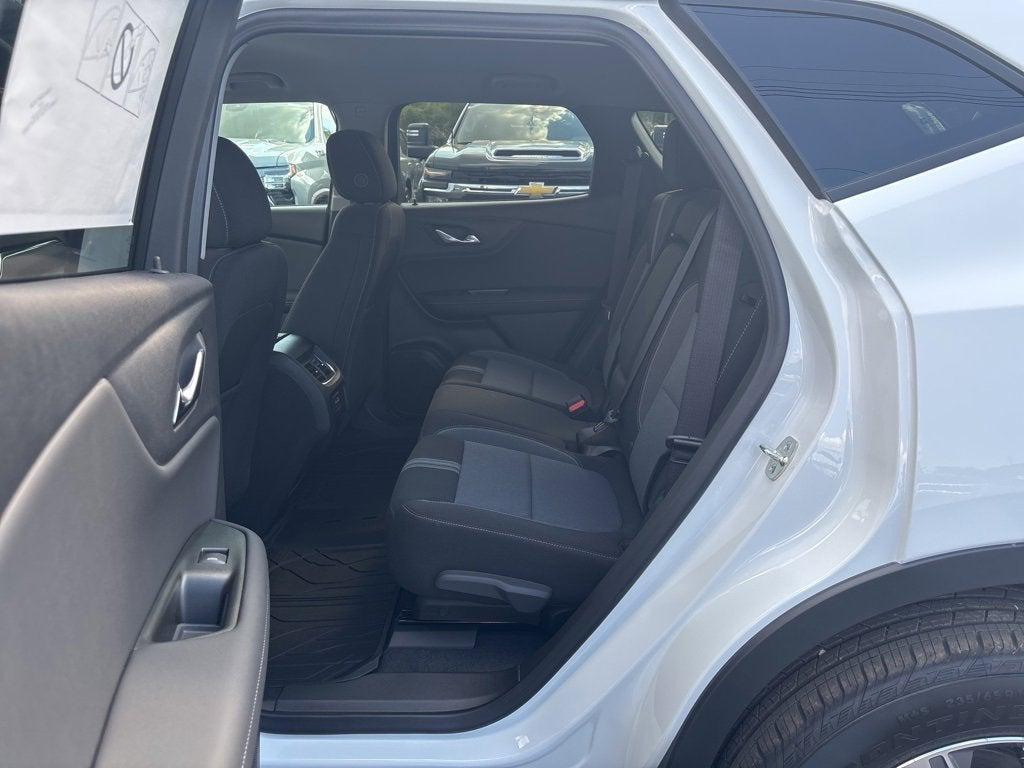 new 2025 Chevrolet Blazer car, priced at $35,527