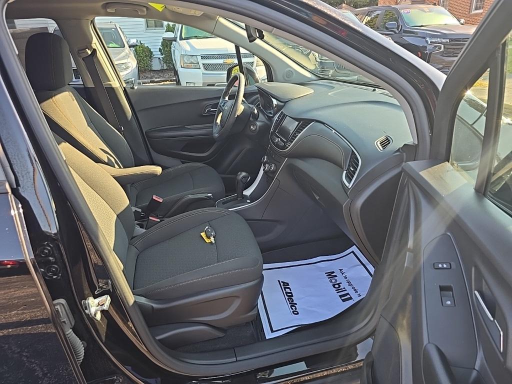 used 2022 Chevrolet Trax car, priced at $17,000