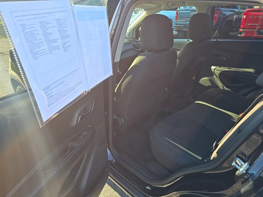 used 2022 Chevrolet Trax car, priced at $17,000