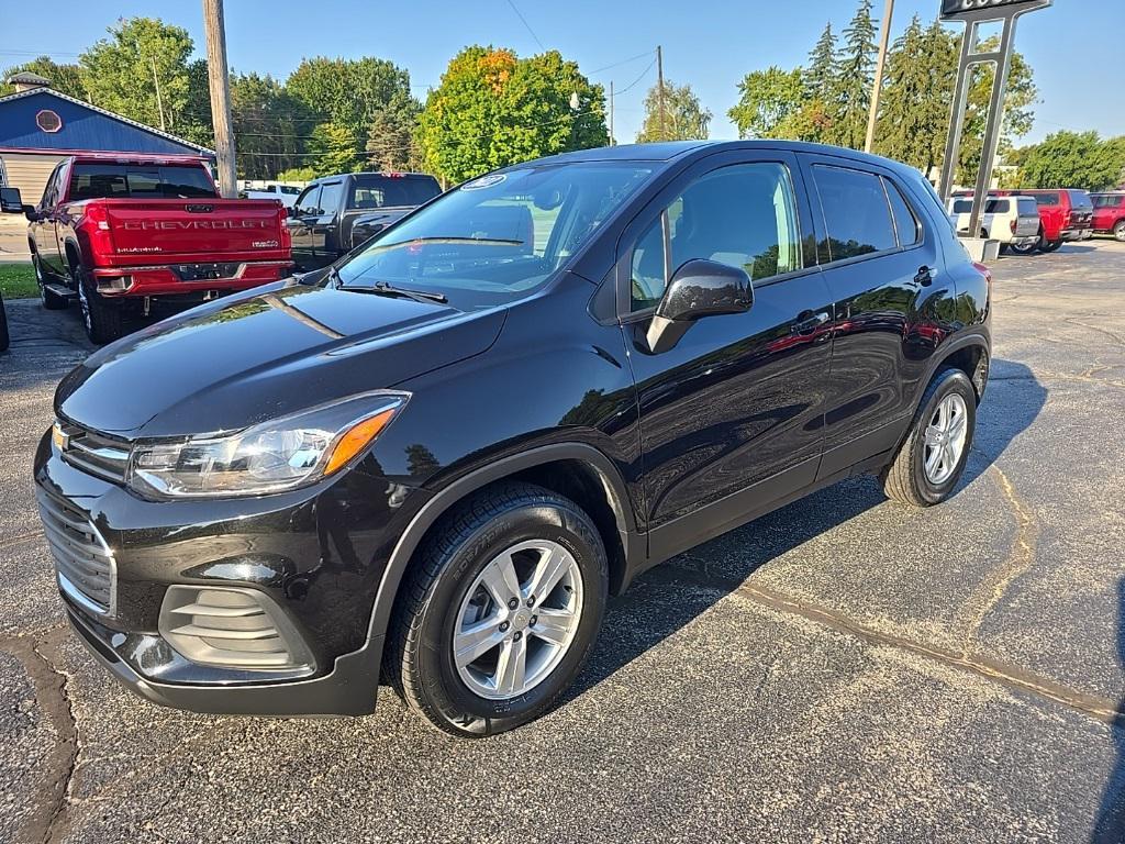 used 2022 Chevrolet Trax car, priced at $17,000