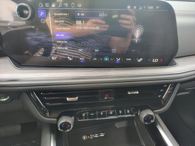 new 2025 Chevrolet Suburban car, priced at $69,295