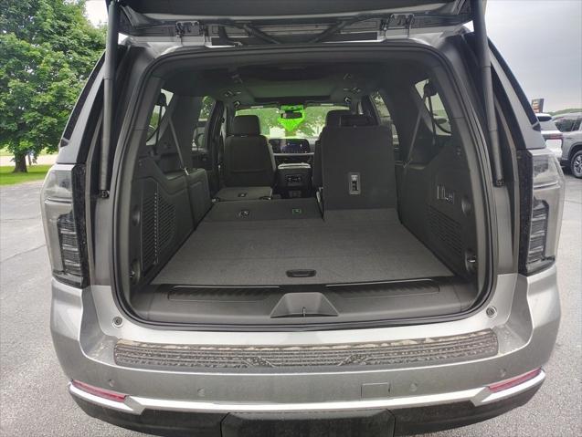 new 2025 Chevrolet Suburban car, priced at $69,295