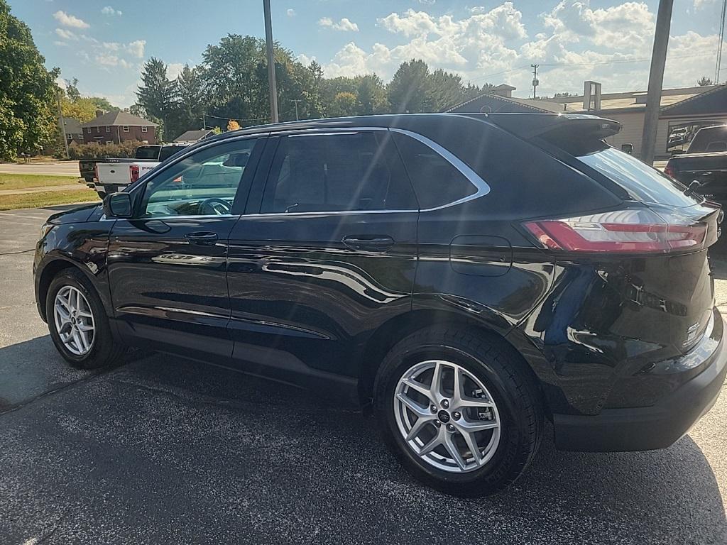 used 2024 Ford Edge car, priced at $26,250