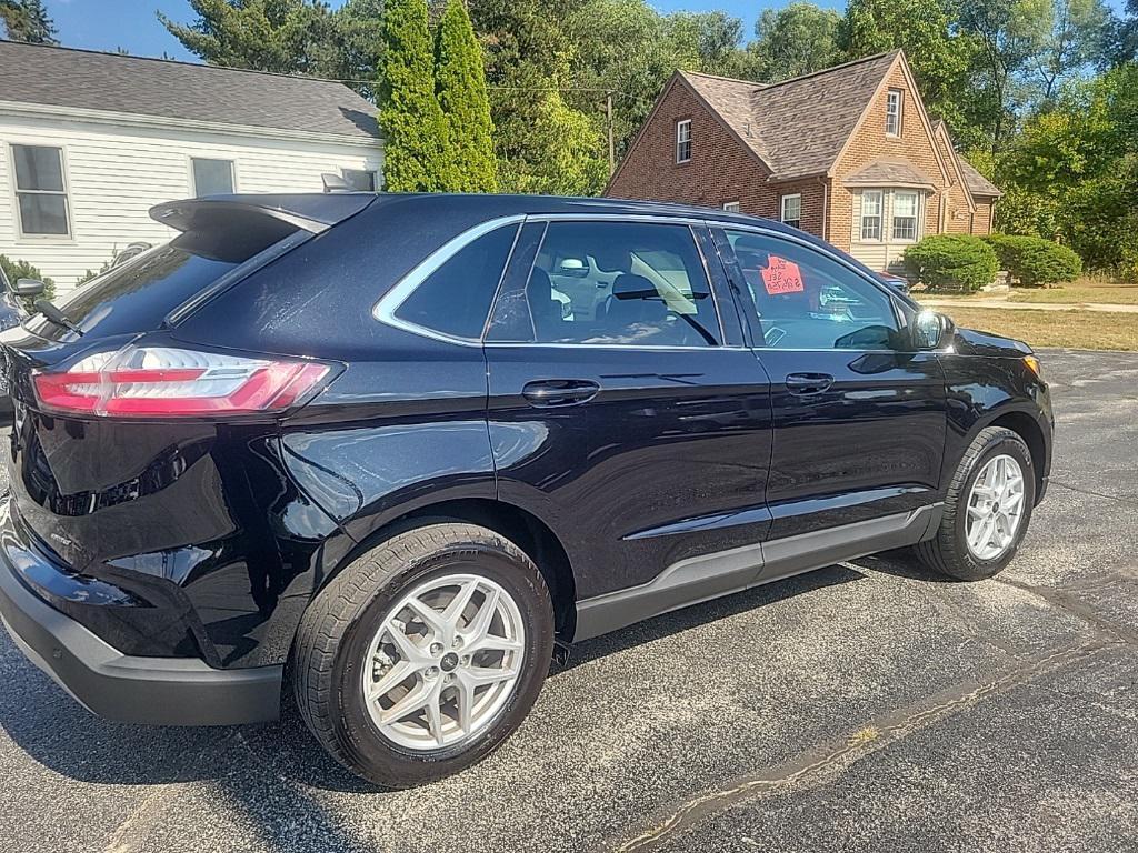 used 2024 Ford Edge car, priced at $26,250