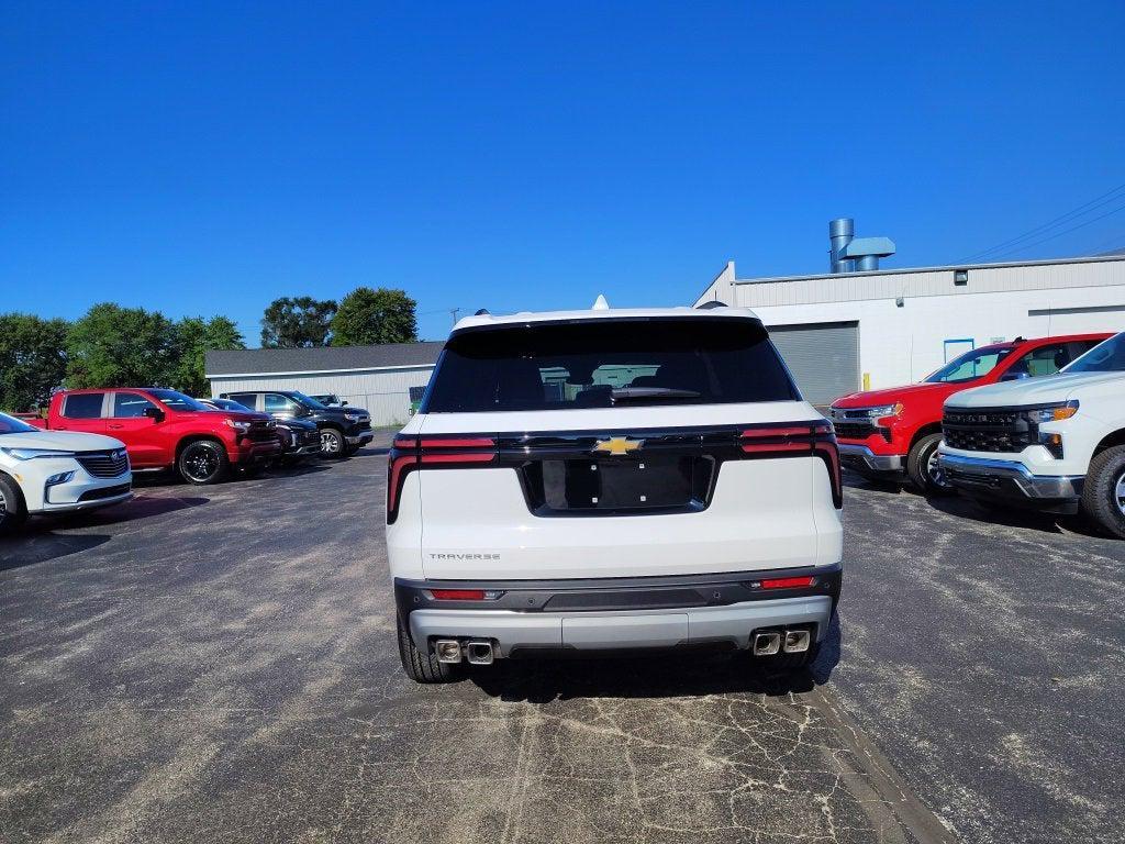 new 2026 Chevrolet Traverse car, priced at $39,933