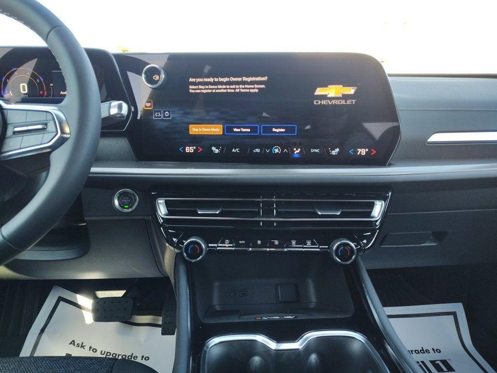 new 2026 Chevrolet Traverse car, priced at $39,933