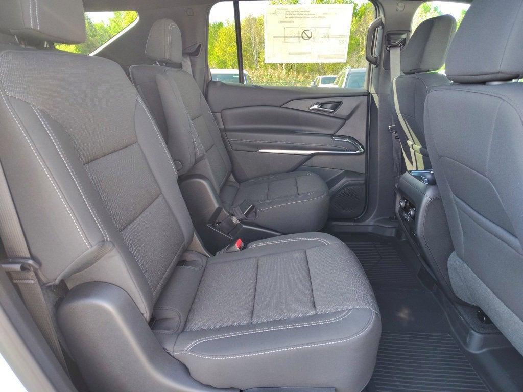 new 2026 Chevrolet Traverse car, priced at $39,933
