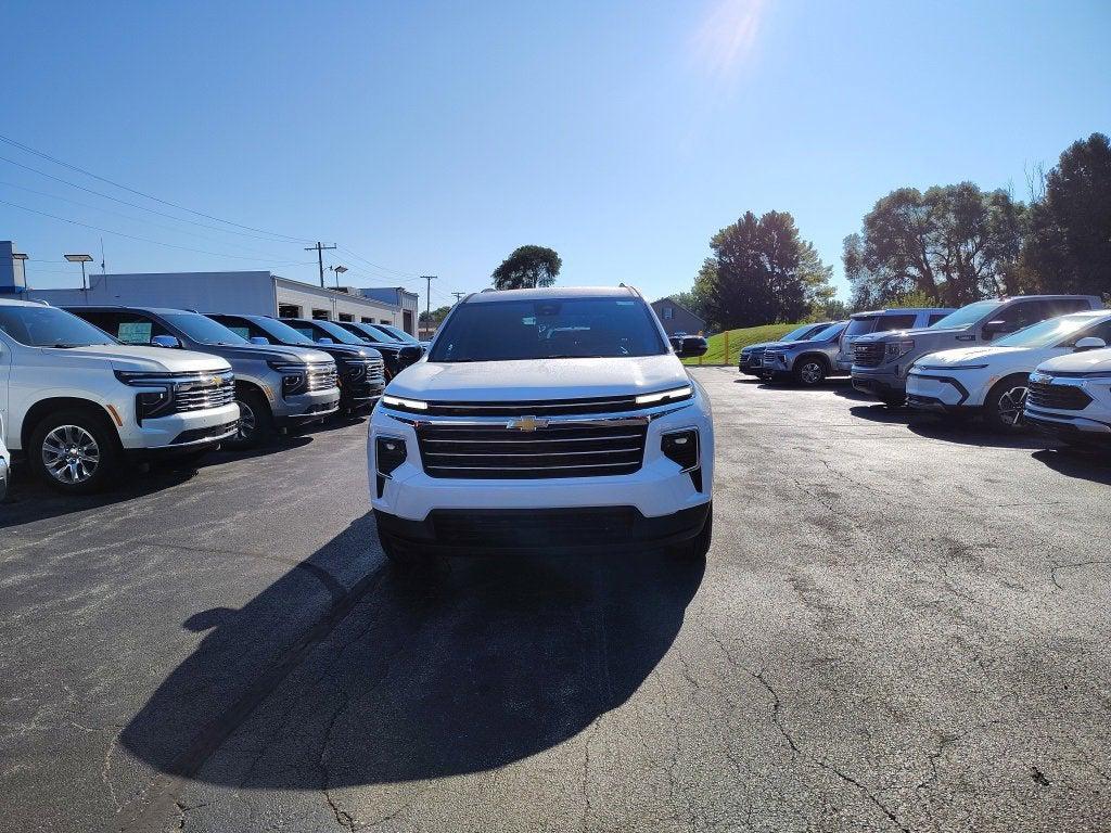 new 2026 Chevrolet Traverse car, priced at $39,933