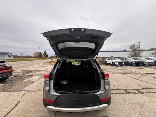 new 2025 Chevrolet TrailBlazer car, priced at $25,294