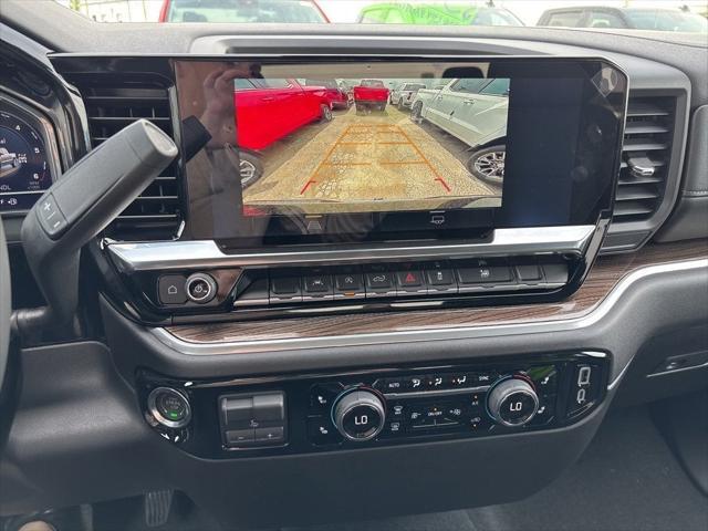 new 2025 Chevrolet Silverado 1500 car, priced at $48,061