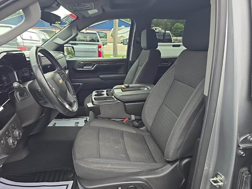 used 2024 Chevrolet Silverado 1500 car, priced at $39,600