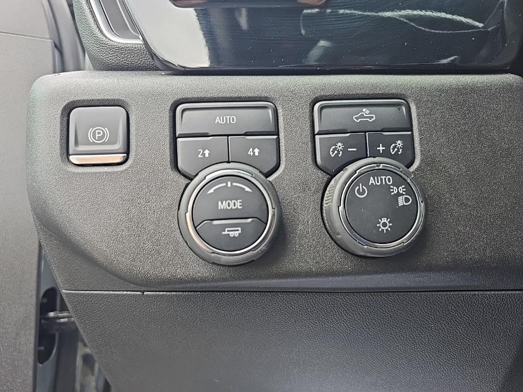 used 2024 Chevrolet Silverado 1500 car, priced at $39,600